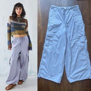Urban Outfitters BDG Nylon Cargo Balloon Pants. Lavender Grey. Medium.